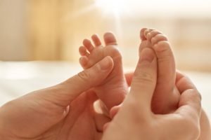 Baby's foots massage
